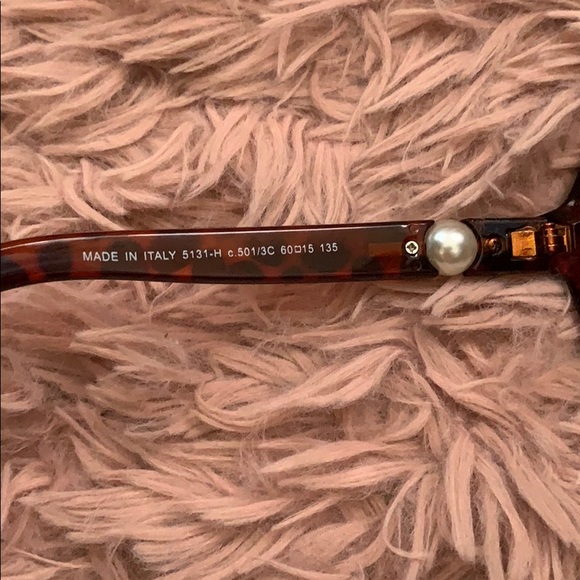 Chanel Sunglasses Collection Perle - Picture 4 of 7